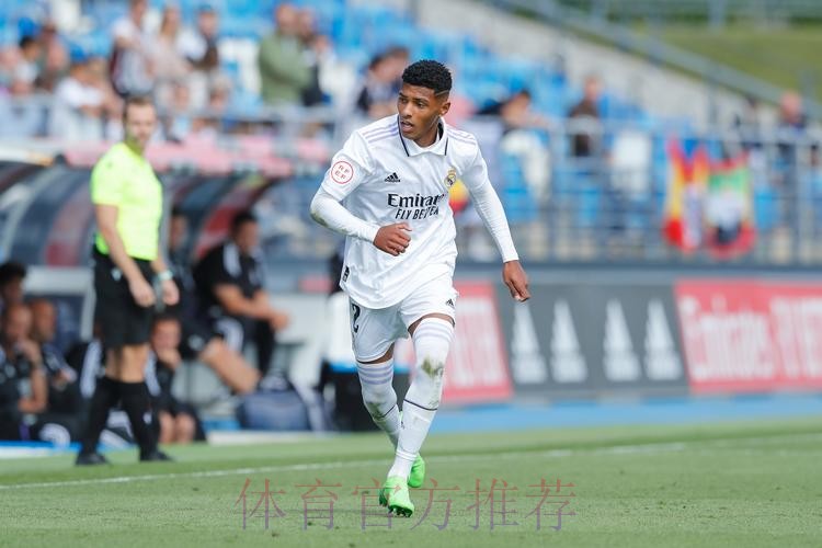 皇马满意托比亚斯表现 但很难支付1800万欧买断 皇马满意托比亚斯表现 但很难支付1800万欧买断